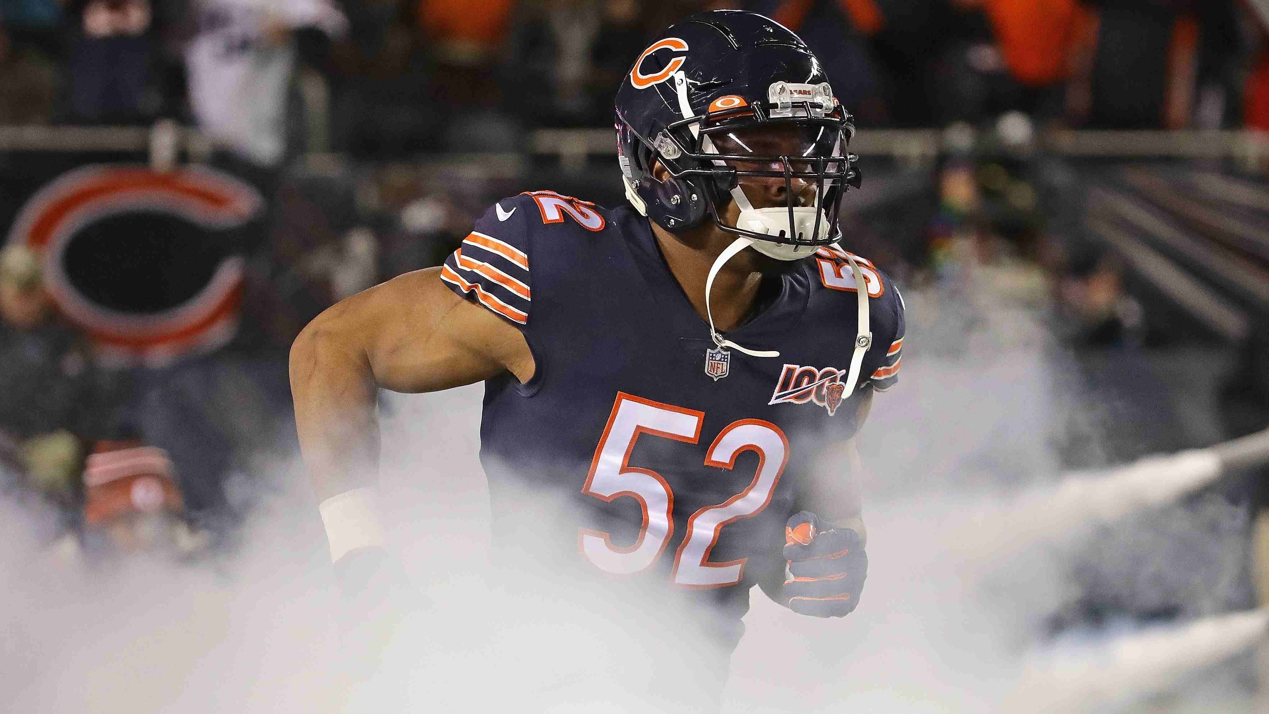 
                <strong>Chicago Bears: #DaBears</strong><br>
                Instagram: @chicagobearsTwitter: @ChicagoBearsFacebook: @ChicagoBears
              