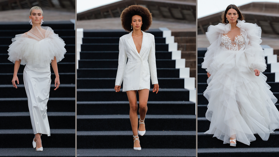 Die Female Models schwebten in Bridal-Couture von Kaviar Gauche über den Laufsteg.