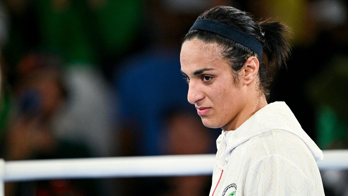 L AlgÃ rienne Imane Khelif devient championne olympique en - 66 kg aux Jeux Olympiques de Paris2024 (JO) Imane Khelif devient championne olympique en -66 kg aux JO de Paris 2024, le 9 aout 2024. L ...