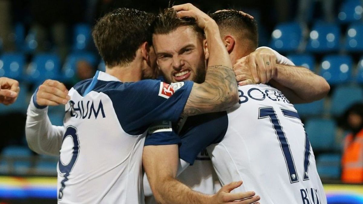 Der VfL Bochum bejubelt den ersten Heimsieg