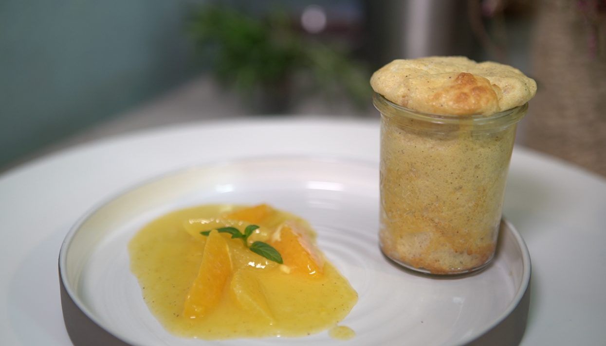Joghurt-Grieß-Soufflé mit Orangenspiegel: Das Rezept gibt&amp;#39;s hier | Galileo