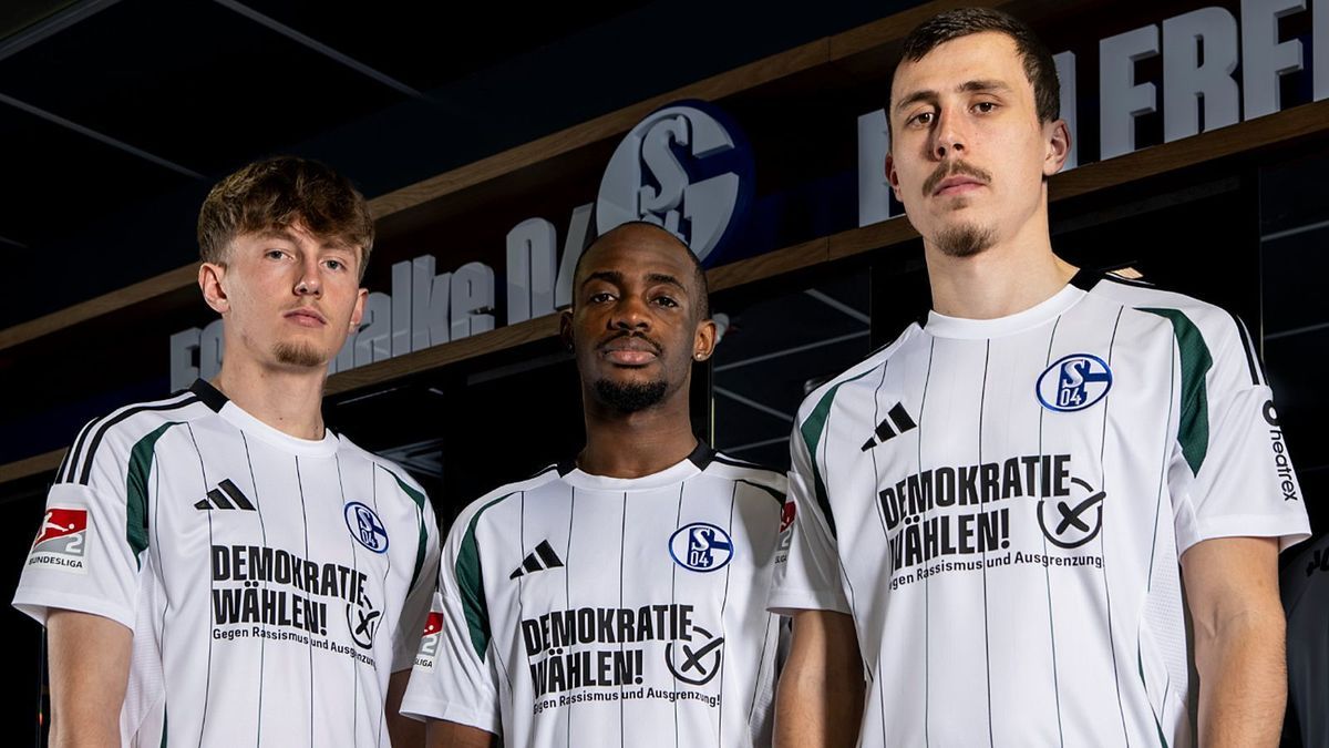 FC Schalke 04 Sondertrikot Bundestagswahl Demokratie