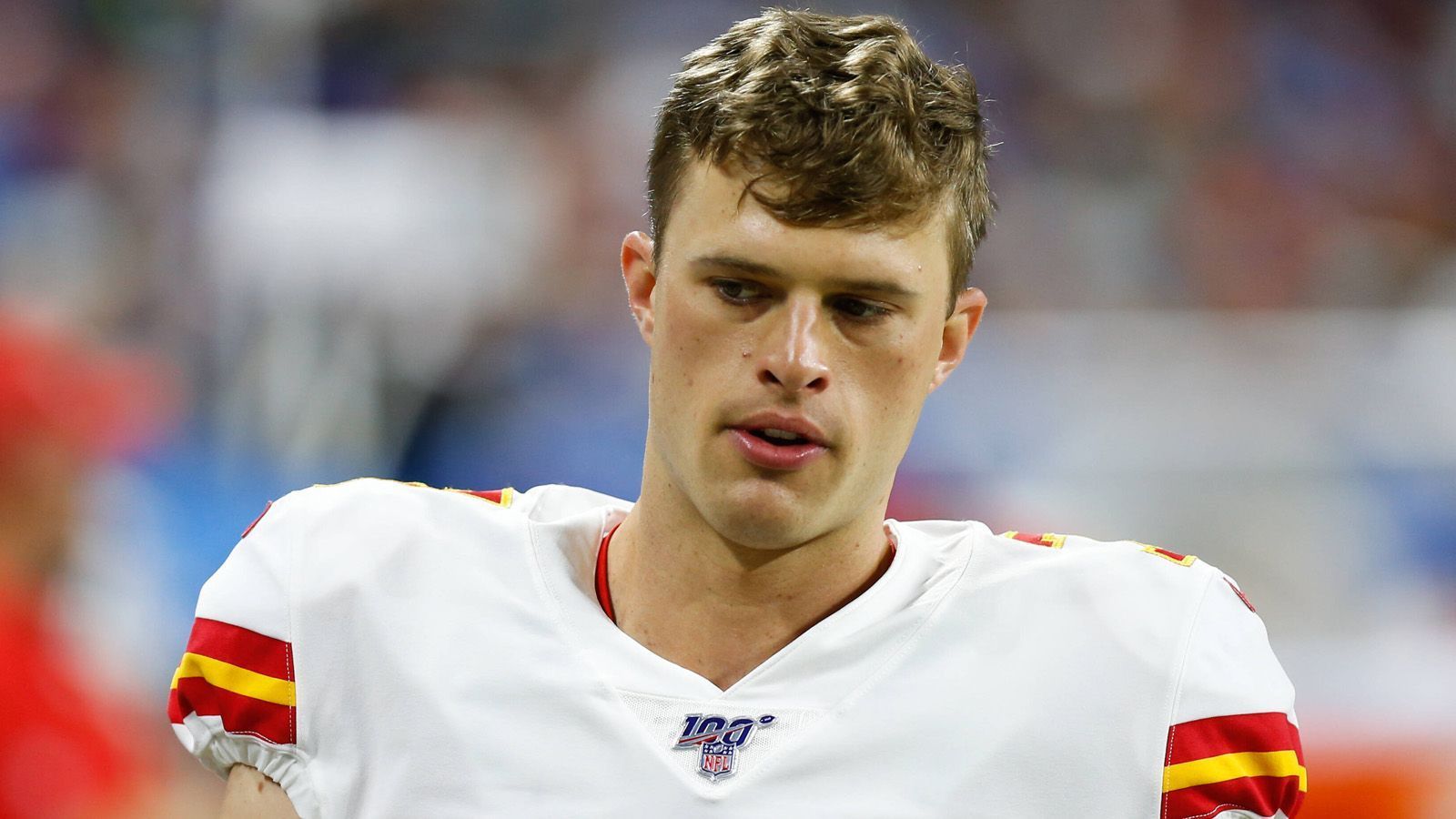 
                <strong>Der Werdegang von Harrison Butker</strong><br>
                Der heute 25-Jährige erwies sich auf Anhieb als gute Wahl. Mit 38 Field Goals (bei 42 Versuchen) stellte er in seiner ersten Saison einen neuen Franchise-Rekord für die meisten Field Goals in einer Saison auf. Darüber hinaus hat ligaweit kein Rookie in einer Saison jemals so viele Field Goals verwandelt wie er. Sein größter Erfolg: Vergangene Saison gewann er mit den Chiefs den Super Bowl.    
              