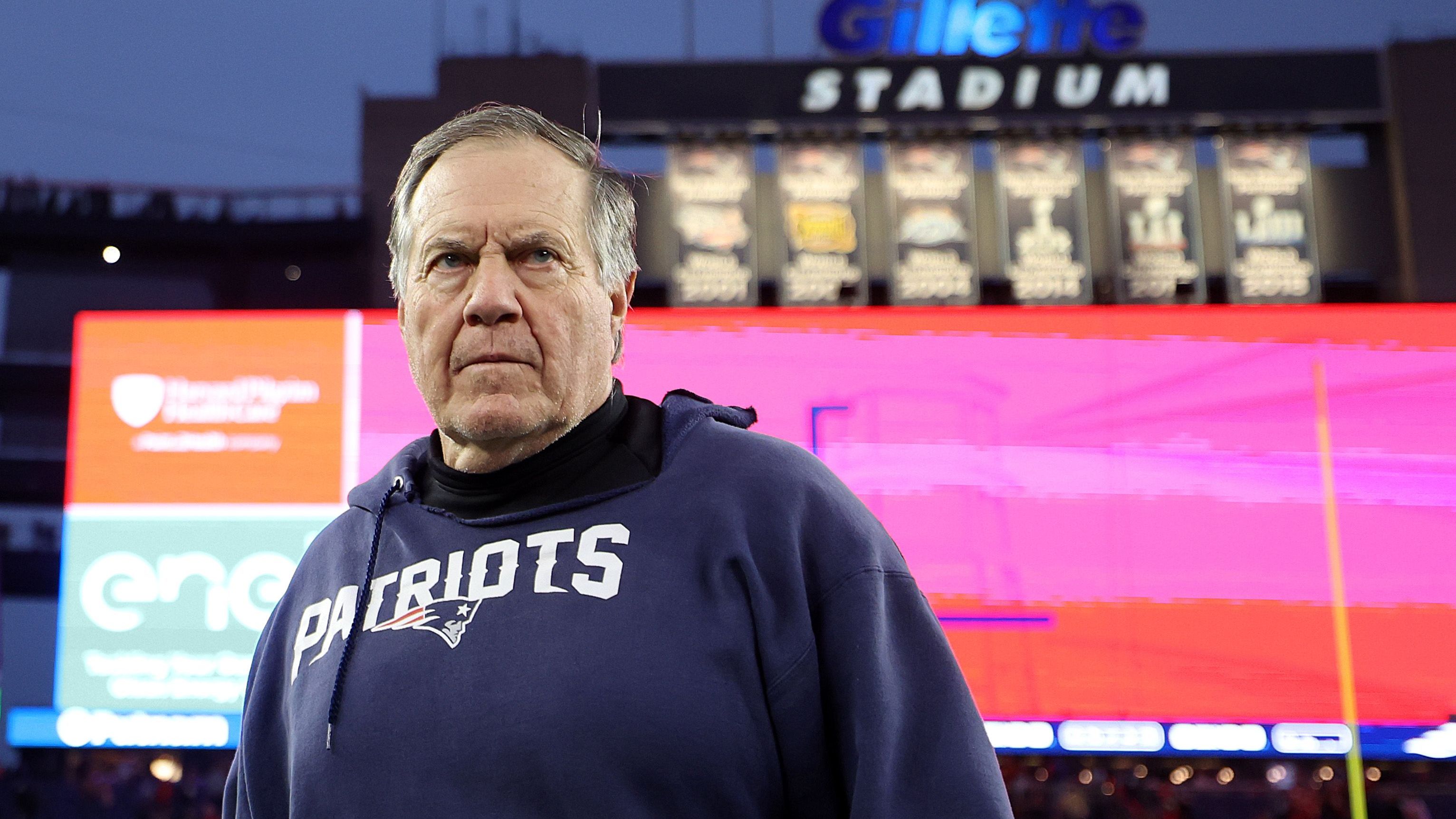 <strong>Head Coaches mit den meisten Siegen - Top 10<br></strong>Welcher NFL-Trainer gewann die meisten Partien während der Regular Season? Wie viele Spiele waren es insgesamt? Wo steht Patriots-Legende Bill Belichick? Die Top 10 in der Übersicht. (Stand: 7. Januar 2024)