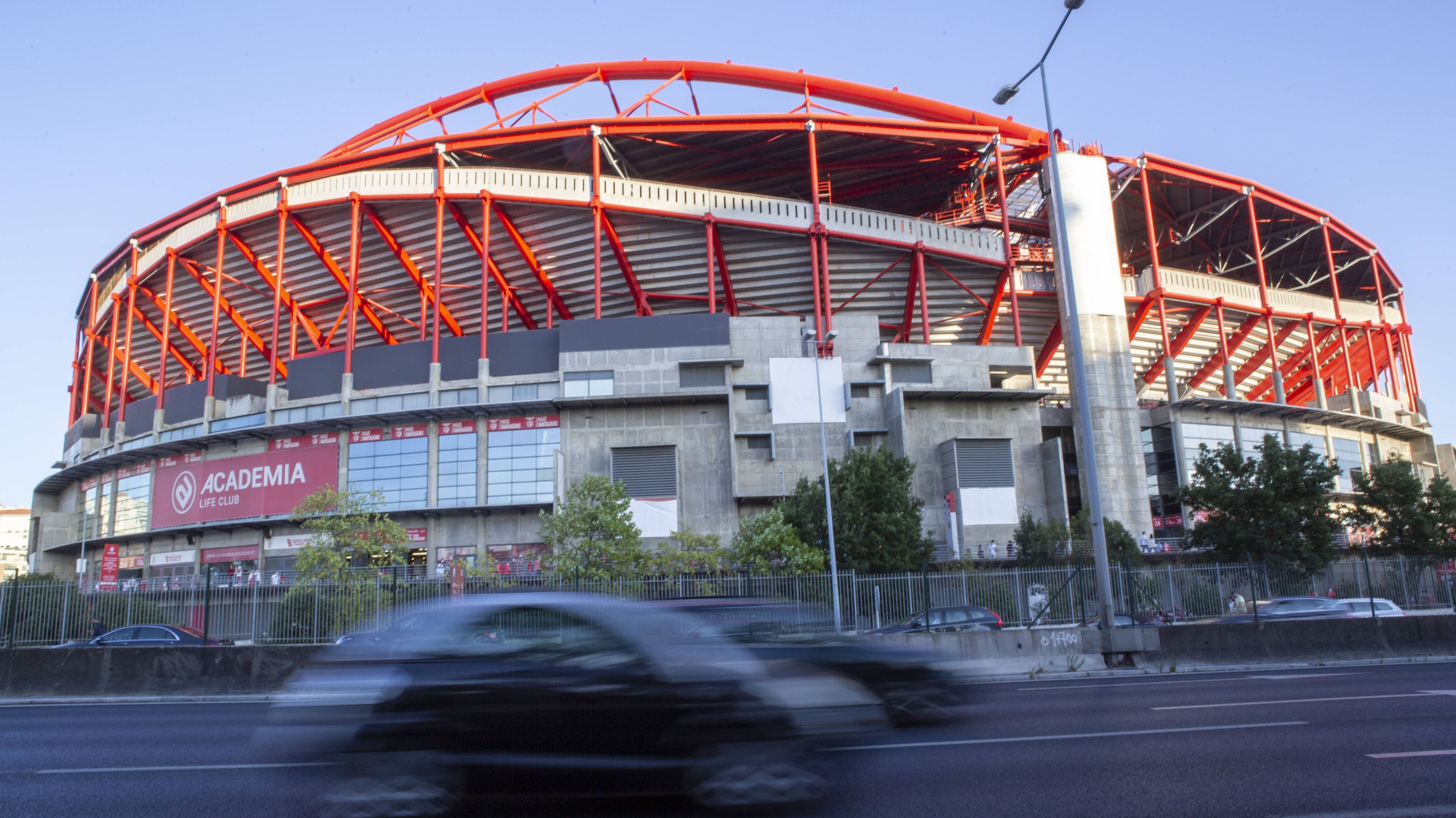 <strong>14. Platz: Estadio da Luz (Ø 59.125 Zuschauer)<br></strong>Stadt: Lissabon (Portugal)<br>Klub: Benfica