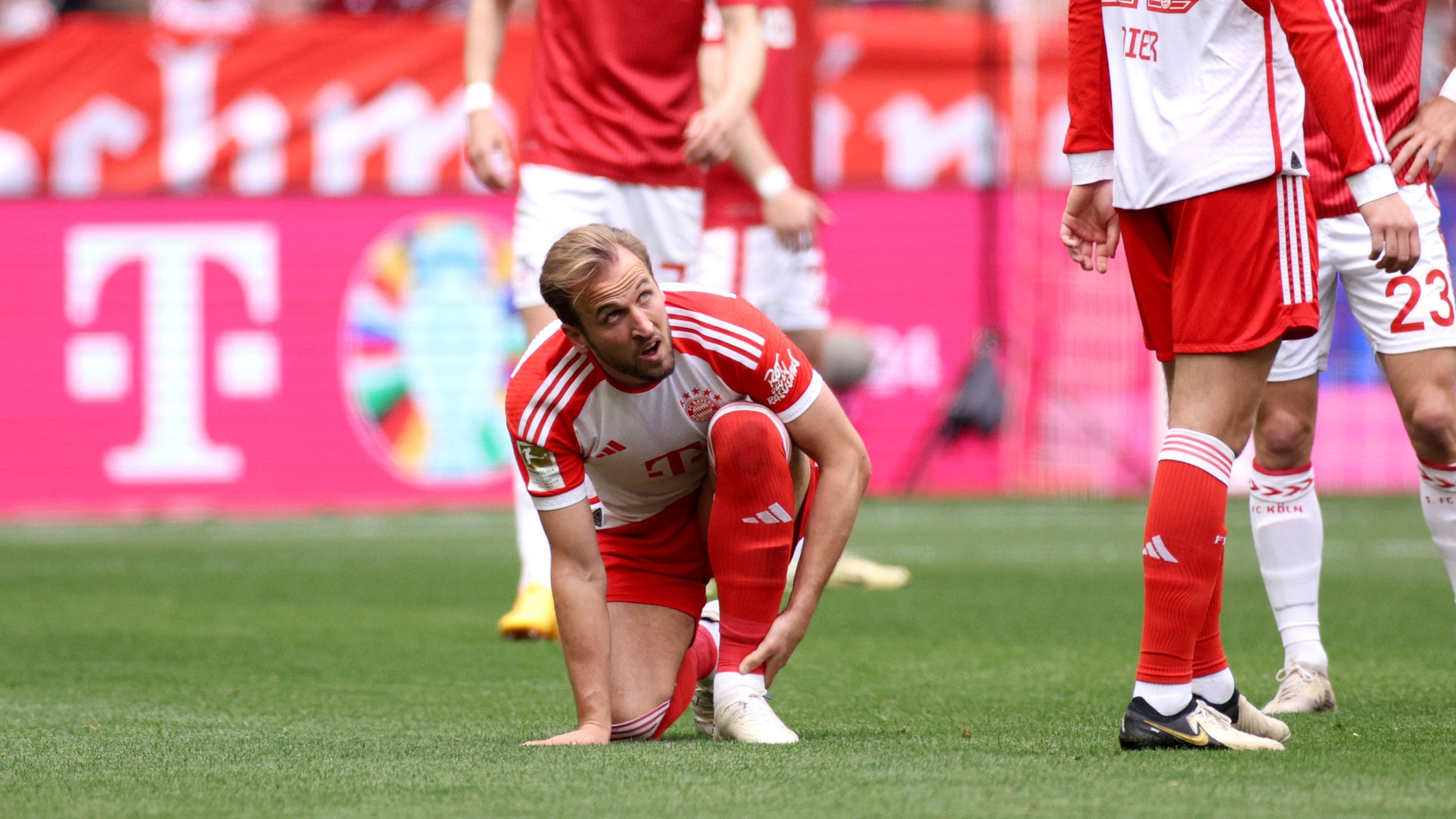 <strong>Harry Kane</strong><br>Der Torjäger hängt zunächst mangels guter Anspiele etwas in der Luft. Bereitet aber per Hacke Guerreiros Riesenchance vor und hat dann dreimal Pech, als er zunächst nur den Pfosten trifft (35.), dann nach schönem Solo knapp vorbeizieht (39.) und schließlich per Kopf nicht an Schwäbe vorbeikommt (41.).  In der zweiten Hälfte allerdings ohne nennenswerte Aktion. <strong><em>ran</em>-Note: 4</strong>