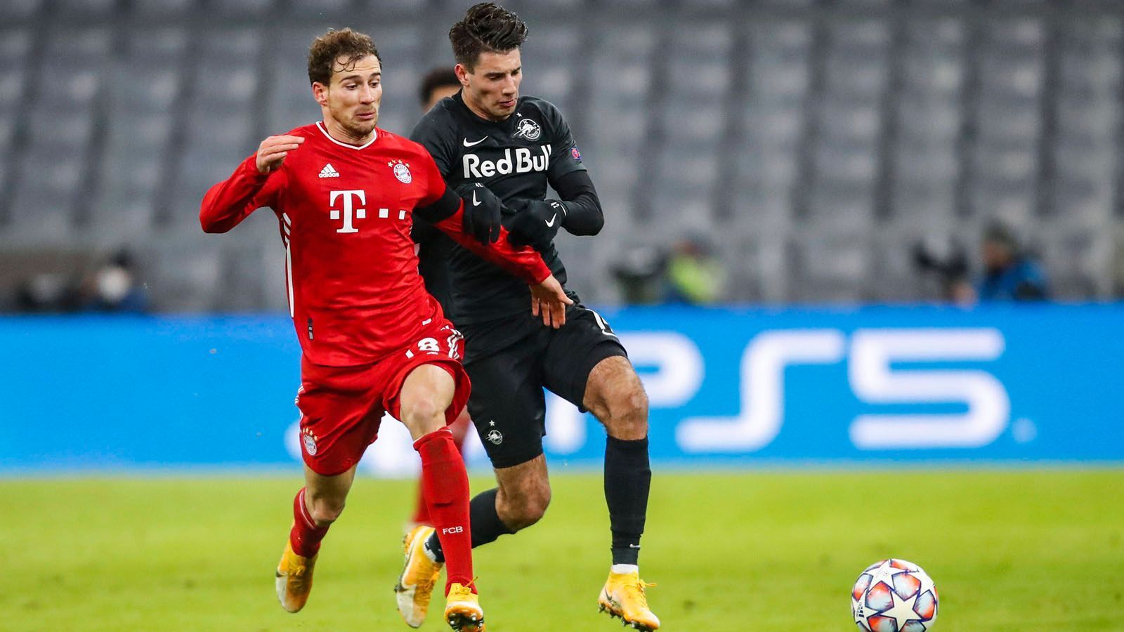 
                <strong>Das ist Dominik Szoboszlai</strong><br>
                Angesichts solcher Meriten ist es wenig verwunderlich, dass es auf den 20-Jährigen bereits zahlreiche Lobeshymnen gibt. So sagte der frühere ungarische Nationaltrainer und Deutschlands Rekordnationalspieler Lothar Matthäus: "Er ist ein Juwel, ein Typ wie Kai Havertz. In Ungarn wird er bereits mit dem großen Ferenc Puskas verglichen." Immer wieder tritt Szoboszlai als Entscheider auf, eine Qualität, die man nicht trainieren kann. 
              