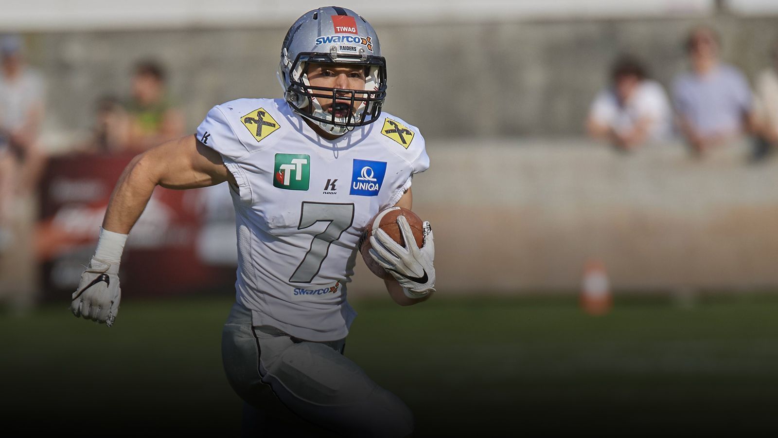 ELF: Raiders Tirol sign former Austrian NFL running back Sandro Platzgummer