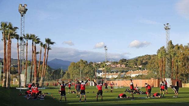 
                <strong>1.FSV Mainz 05</strong><br>
                Am 6. Januar geht es dann nach Marbella, Spanien ins Trainingslager, um sich auf die Partie gegen FC Ingolstadt 04 vorzubereiten.
              