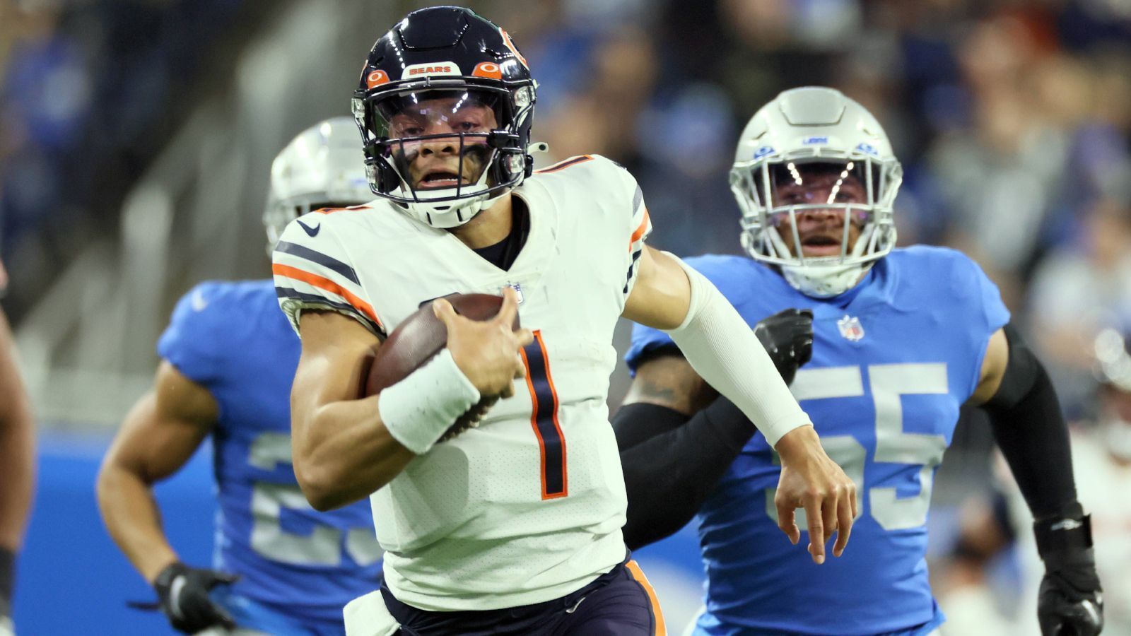 
                <strong>Platz 17: Justin Fields</strong><br>
                &#x2022; Team: Chicago Bears<br>&#x2022; Position: Quarterback<br>&#x2022; Platzierung im Vorjahr: 8<br>
              