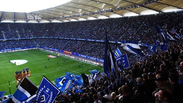
                <strong>Hamburger SV: 225,70 Euro</strong><br>
                Platz 2 - Hamburger SV: 225,70 Euro. Der Bundesliga-Dino verkürzt den Abstand zu Darmstadt mit einer Preiserhöhung um 17 Euro. 
              