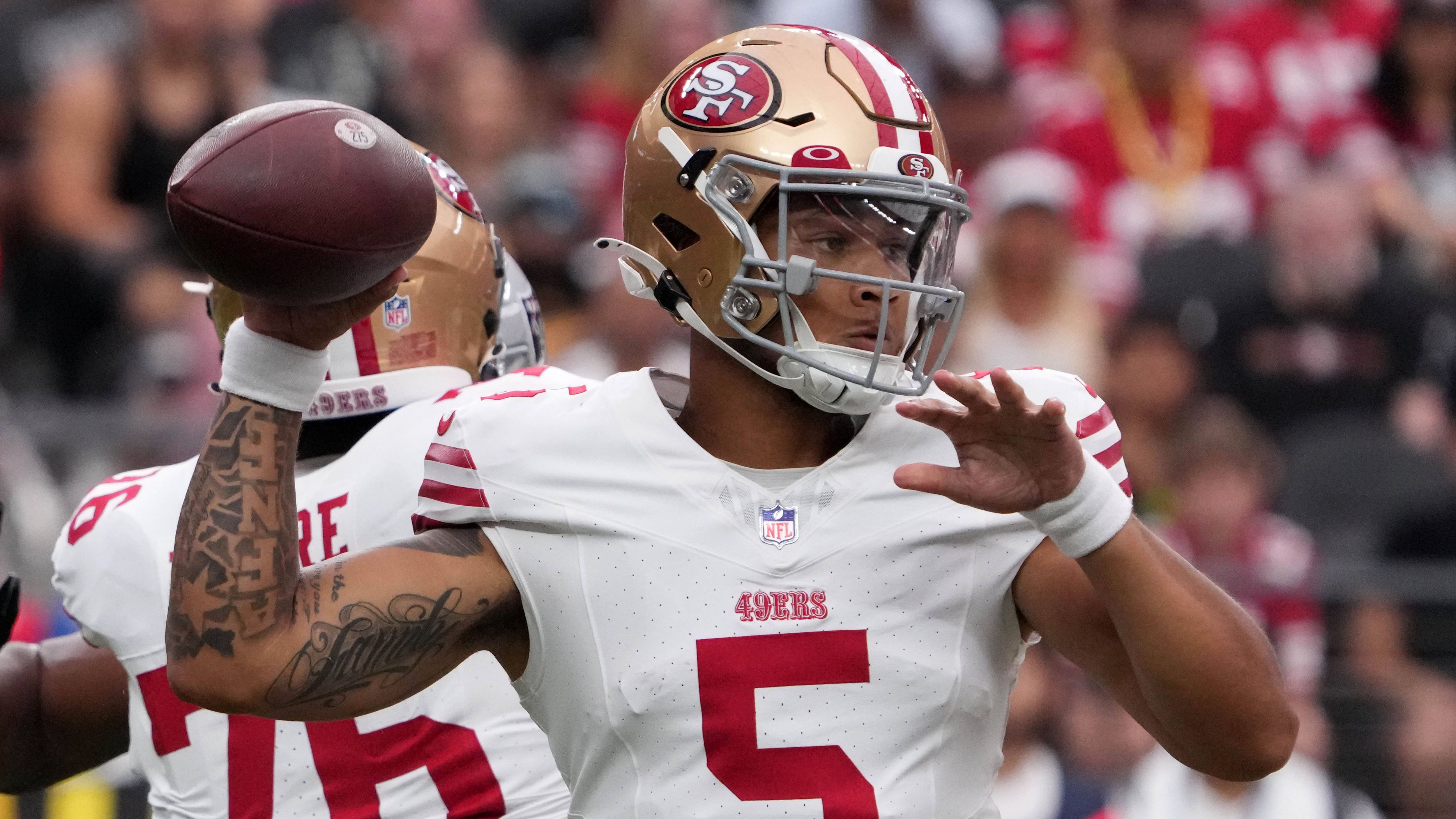<strong>Draft 2021: Diese Spieler wurden nach Trey Lance ausgewählt</strong><br>Im Draft 2021 gingen die San Francisco 49ers für Quarterback Trey Lance All-In und tradeten auf Position drei in der ersten Runde nach oben.<a data-li-document-ref="316626" href="https://www.ran.de/sports/american-football/nfl/news/san-francisco49ers-trey-lance-quarterback-hoffnung-zukunft-brock-purdy-sam-darnold-trade-draft-316626"> Zwei Jahre später ist der einstige Hoffnungsträger allerdings nur noch die Nummer drei im Team und steht vor dem Aus</a>.<strong> <em>ran</em></strong> blickt zurück auf die Stars, die nach dem heute 23-Jährigen gepickt wurden.