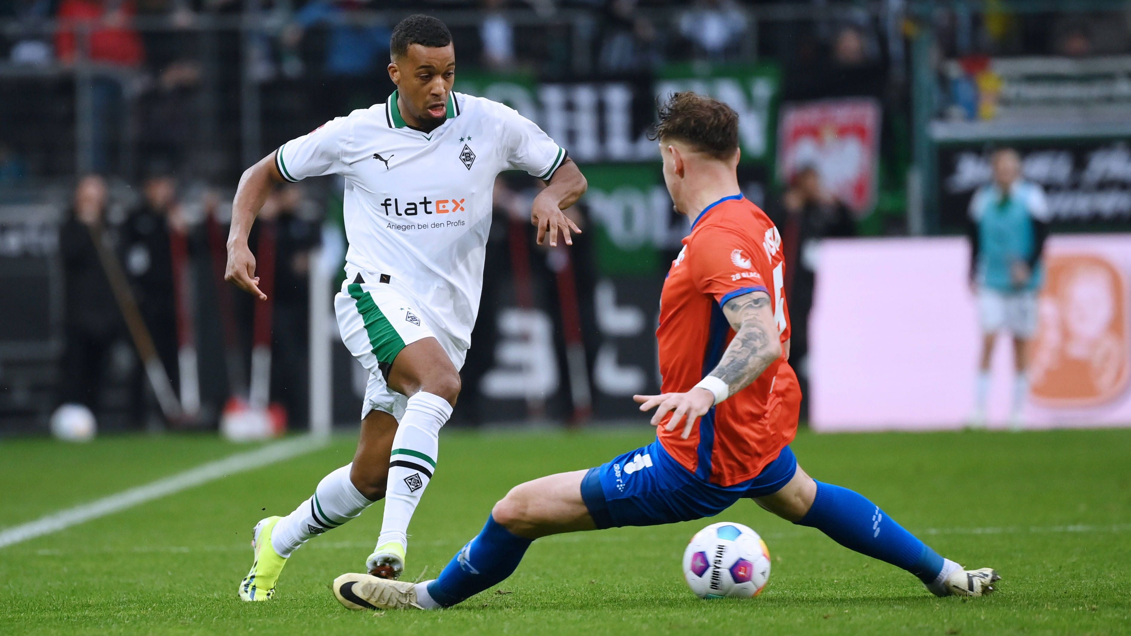 <strong>Top-Transfer: Alassane Plea</strong><br>Der französische Angreifer ist bis heute mit 23 Millionen Euro der Rekordtransfer der Borussia. Seine Zahlen in Gladbach rechtfertigen aber hohe Ablöse: 196 Spiele, 56 Tore und 46 Assists seit 2018.