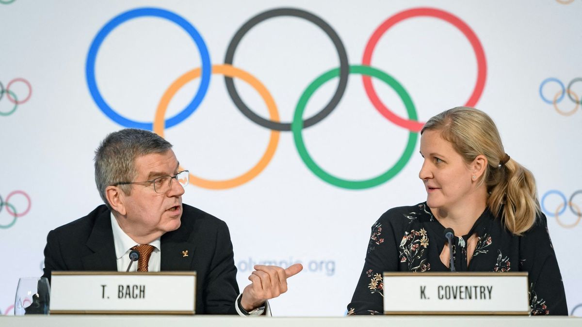 Thomas Bach (l.) mit Kirsty Coventry