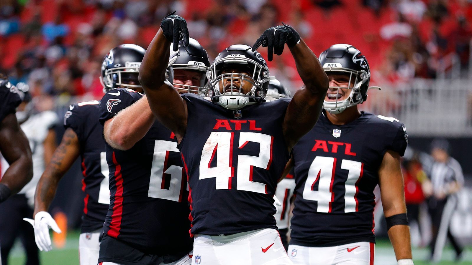 
                <strong>Atlanta Falcons</strong><br>
                Quarterback (3): Feleipe Franks, Marcus Mariota, Desmond RidderRunning Back (4): Tyler Allgeier, Cordarrelle Patterson, Avery Williams, Damien WilliamsFullback (1): Keith Smith Wide Receiver (6): Jared Bernhardt, Damiere Byrd, Bryan Edwards, KhaDarel Hodge, Drake London, Olamide ZaccheausTight End (3): John FitzPatrick, Parker Hesse, Kyle PittsOffensive Line (8): Drew Dalman, Matt Hennessy, Germain Ifedi, Chris Lindstrom, Jalen Mayfield, Elijah Wilkinson, Kaleb McGary, Jake Matthews Defensive Line (5): Ta'Quon Graham, Timothy Horne, Grady Jarrett, Anthony Rush, Marlon DavidsonLinebacker (10): Troy Andersen, Quinton Bell, Lorenzo Carter, Arnold Ebiketie, Rashaan Evans, Deion Jones, Nate Landman, DeAngelo Malone, Adetokunbo Ogundeji, Mykal WalkerSecondary (10): DeAundre Alford, Henry Black, Mike Ford, Richie Grant, Darren Hall, Erik Harris, Jaylinn Hawkins, Casey Hayward, Dean Marlowe, A. J. TerrellSpecialists (3): Younghoe Koo, Liam McCullough, Bradley Pinion
              