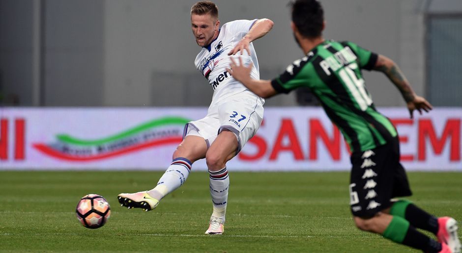 
                <strong>Milan Skriniar (Sampdoria Genua -> Inter Mailand)</strong><br>
                Inter Mailand hat den slowakischen Innenverteidiger Milan Skriniar von Sampdoria Genua verpflichtet. Der 22-Jährige soll laut italienischen Medienberichten bis zu 30 Millionen Euro Ablöse kosten und ist damit der teuerste slowakische Fußballer der Geschichte. Skriniar unterschrieb bei den "Nerazzurri" einen Vertrag über fünf Jahre. Verrechnet wird der Skriniar-Transfer mit Offensivspieler Gianluca Caprari. Der 23-Jährige wechselt von Inter Mailand nach Genua für angeblich 15 Millionen Euro.
              