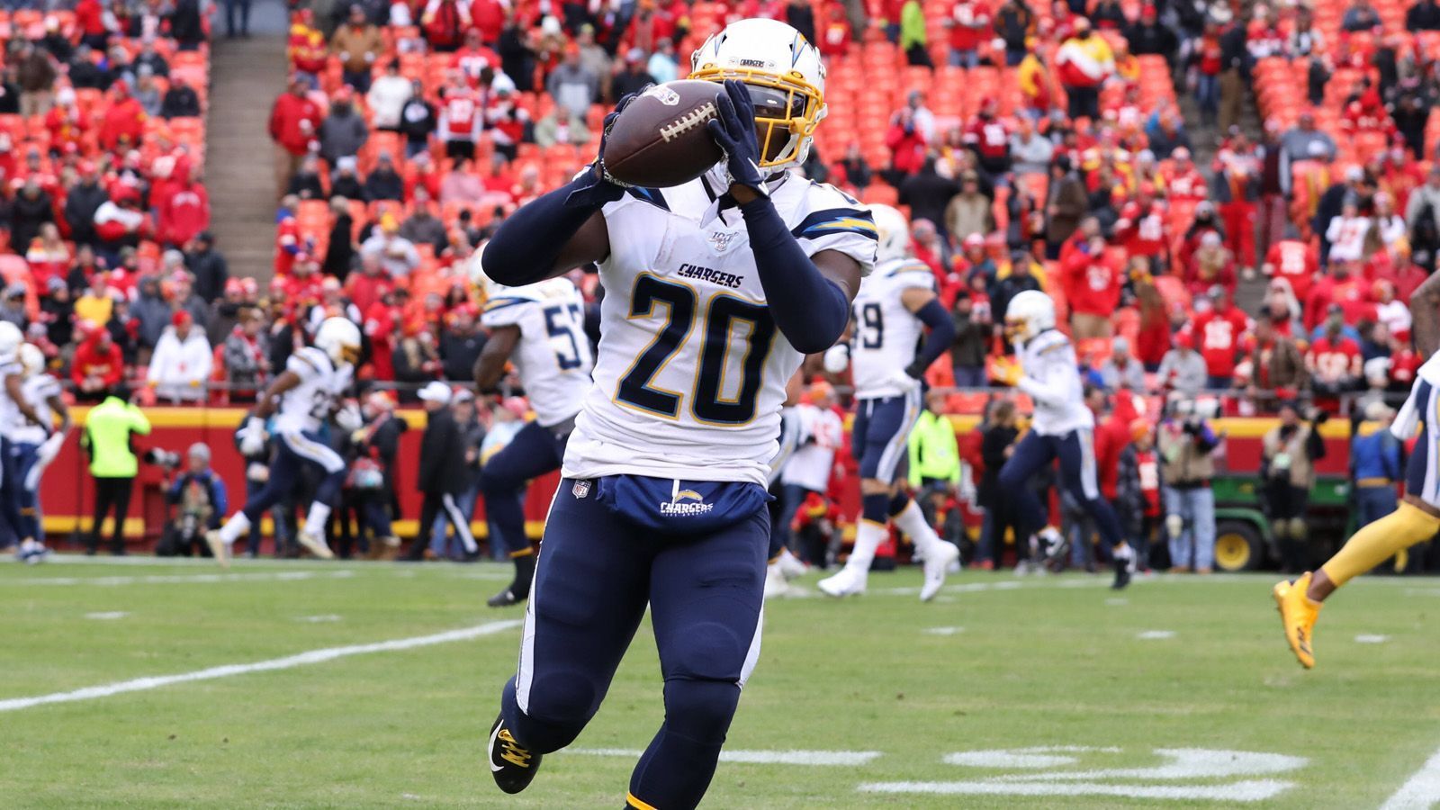 
                <strong>Platz 23 - Los Angeles Chargers</strong><br>
                2020: 49,2 Prozent (126 Siege, 130 Niederlagen)2019: 50,2 Prozent 
              
