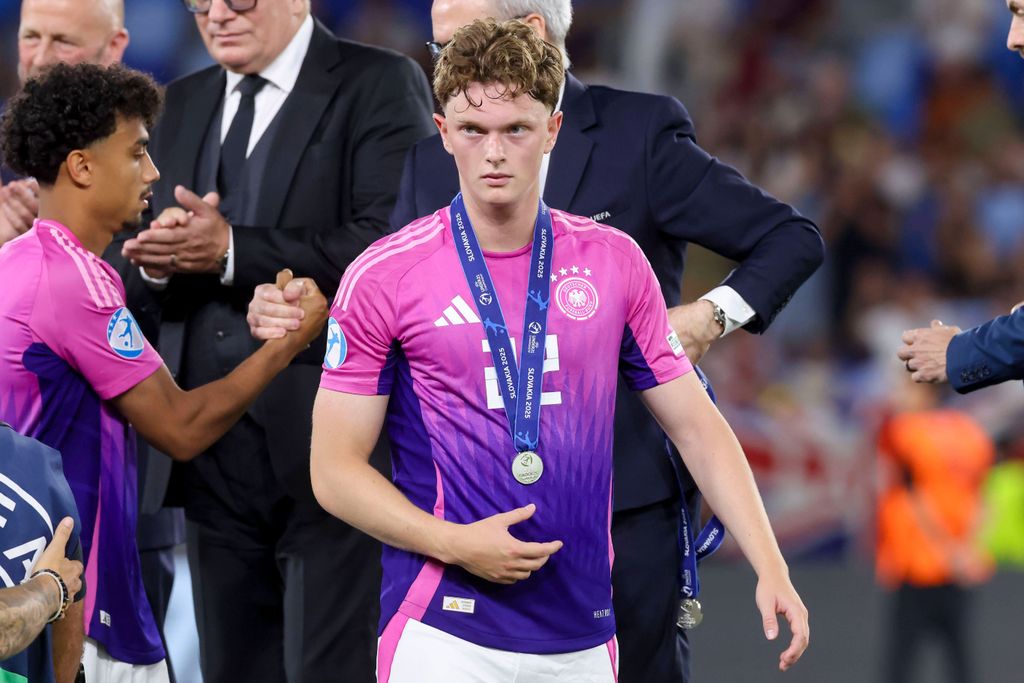 FC Bayern Munich: Interest from abroad for Paul Wanner - News and rumors
