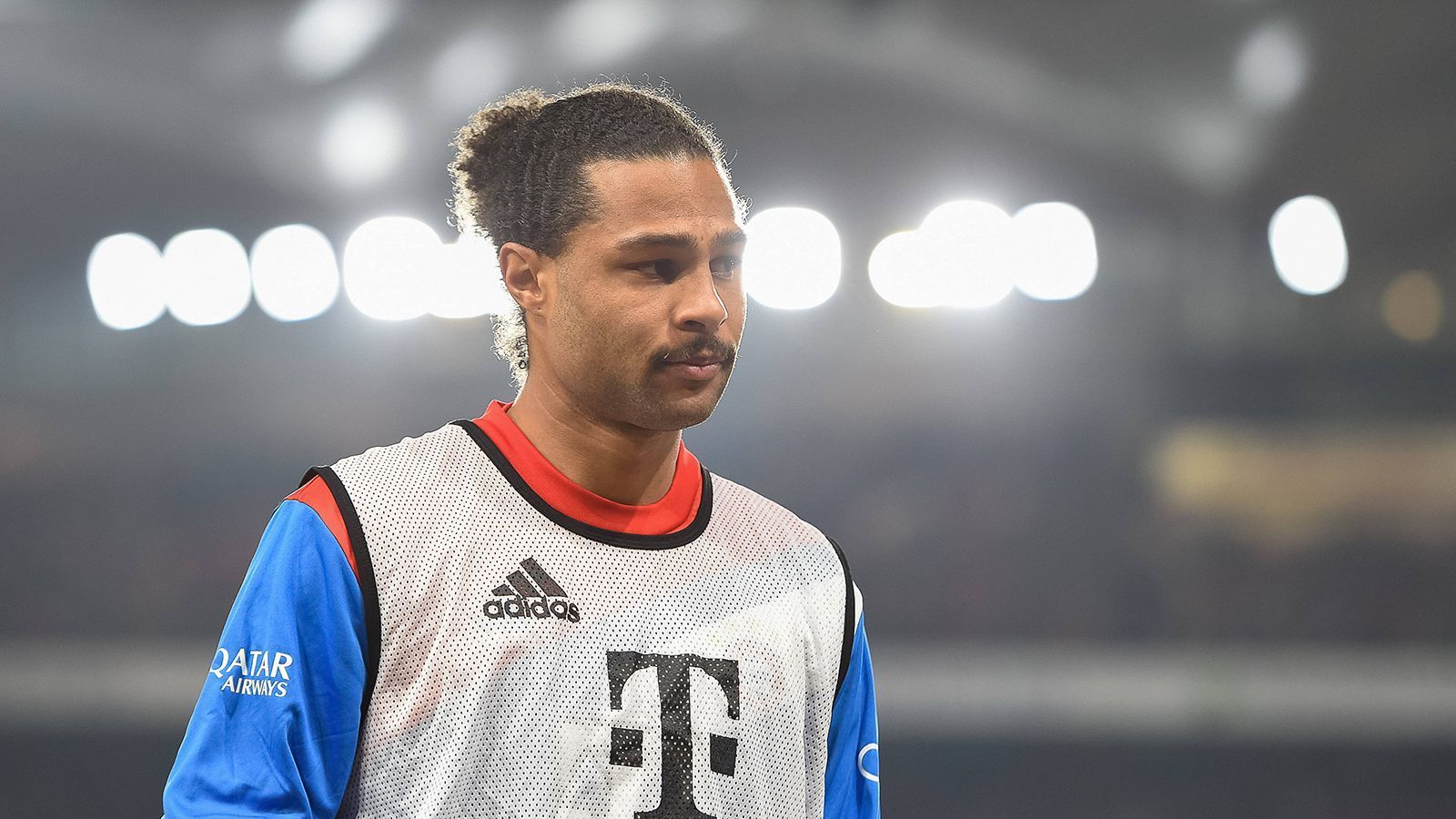 
                <strong>Serge Gnabry</strong><br>
                Auch Gnabry kommt in der letzten halben Stunde, er hat weniger Ballkontakte als Sane, ist dafür aber passsicherer. ran-Note: 
              