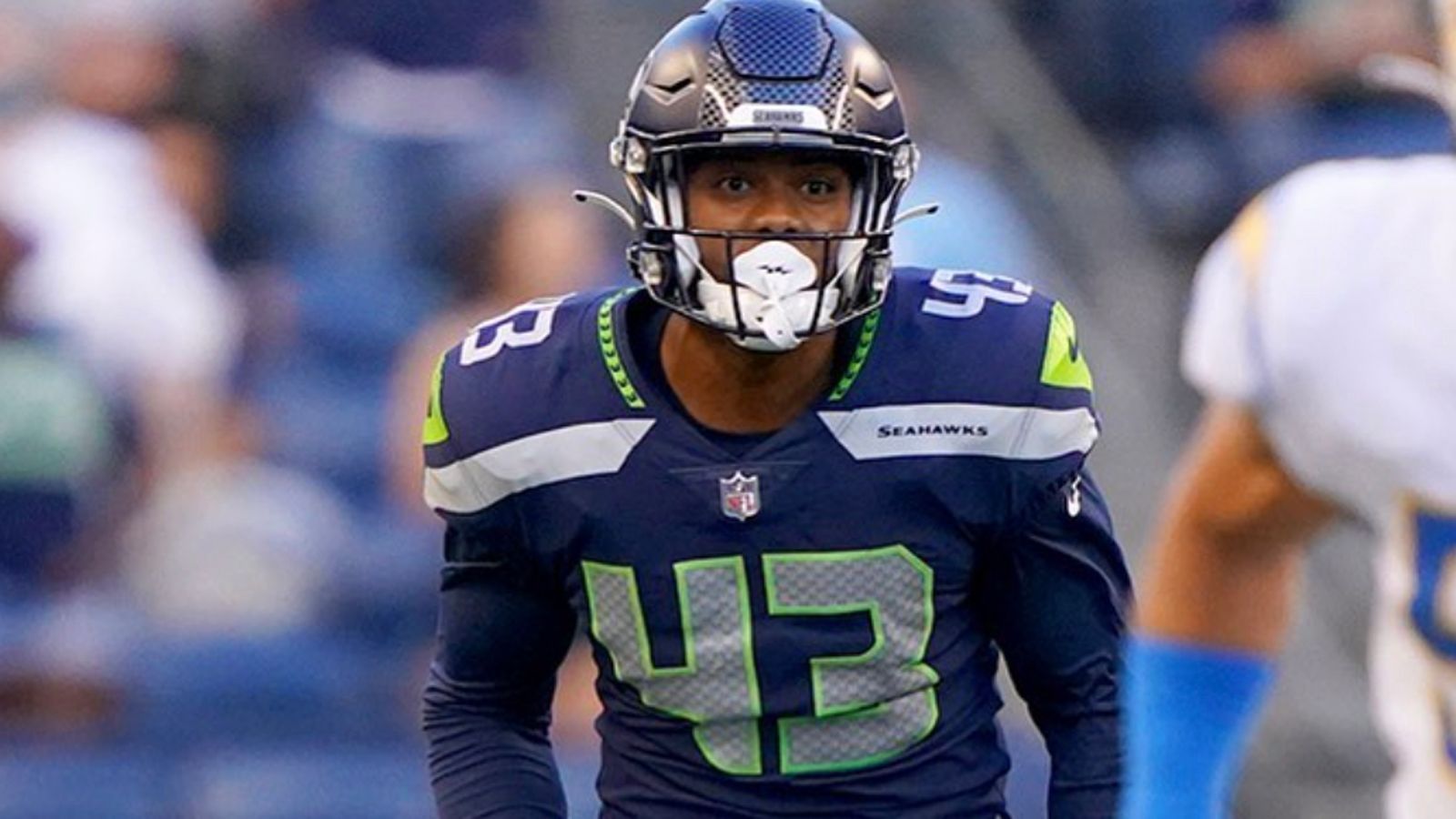 
                <strong>Aaron Donkor (Seattle Seahawks)</strong><br>
                Für den 53-Mann-Kader hat es nicht gereicht. Der Platz im Practice Squad ist dafür aber sicher, da er als Spieler des International Pathway Program dort keinen anderen Platz blockiert. Der NFL-Traum lebt also weiter.
              