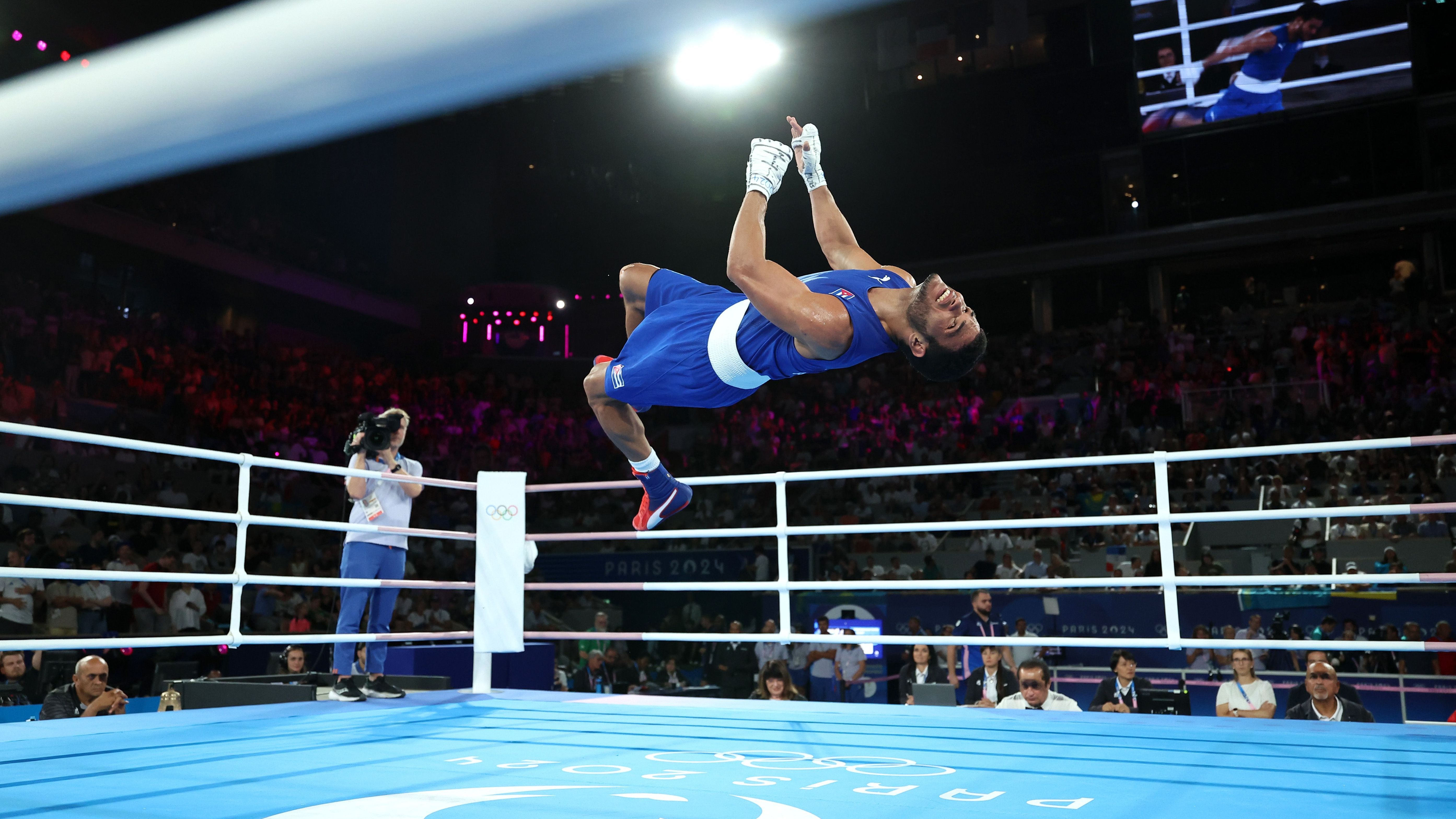 <strong>Olympia 2024: Die besten Bilder des zwölften Tages</strong><br>Erislandy Alvarez Borges feiert seinen Box-Sieg.