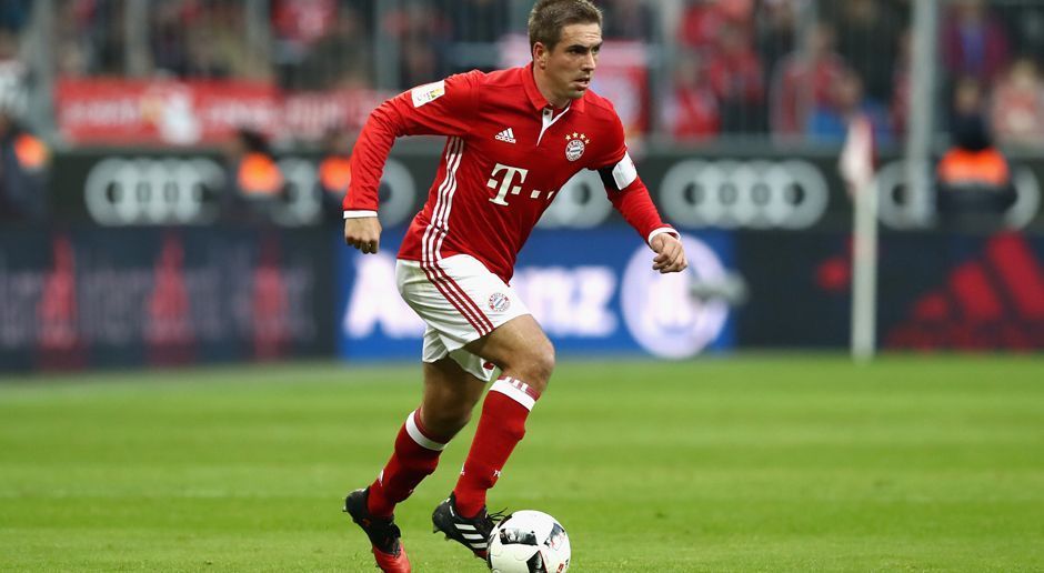 
                <strong>Philipp Lahm</strong><br>
                Philipp Lahm: 54 Ballkontakte in Halbzeit eins - über den rechten Außenverteidiger ging fast jeder Spielzug. Lahm hielt wenig hinten, immer wieder sorgte er für Offensiv-Akzente. Leitete so auch das 1:0 mit ein. Ruhig und technisch stark am Ball. Eine gute Partie des 33-Jährigen. ran-Note: 2
              