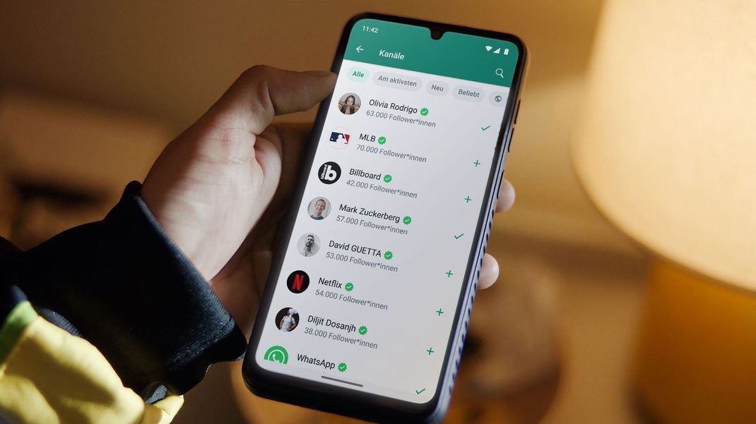 WhatsApp hat sein Design überarbeitet.