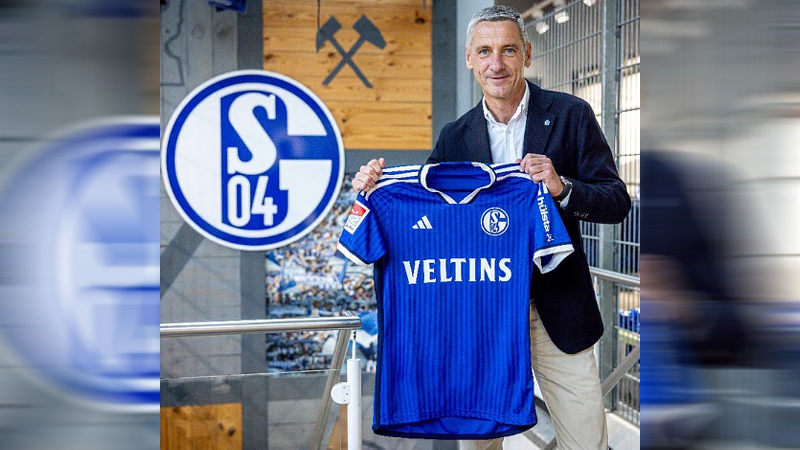 <strong>FC Schalke 04</strong><br>Trikotsponsor: Veltins