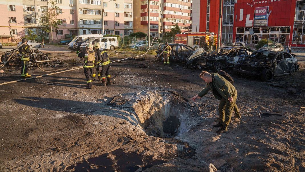 Russland hat die Ukraine massiv mit Raketen, Marschflugkörpern und Drohnen angegriffen.