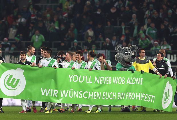 
                <strong>TOP: VfL Wolfsburg</strong><br>
                Der VfL Wolfsburg befindet sich auf Europacup-Kurs und nimmt nach dem Heimsieg über den VfB Stuttgart nun sogar schon die Champions-League-Plätze ins Visier. Seit sieben Bundesliga-Spielen sind die "Wölfe" mittlerweile unbewzungen
              