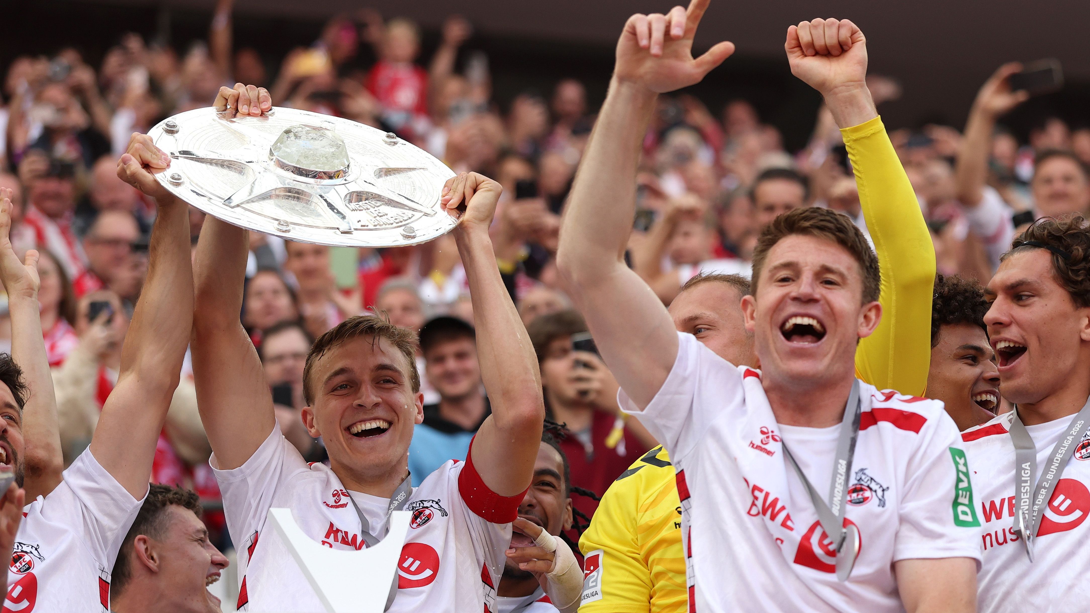 <strong>1. FC Köln</strong><br>ChatGPT-Name als NFL-Franchise: Cologne Rhinos