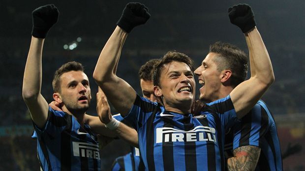 
                <strong>Inter Mailand</strong><br>
                Platz 10: Inter Mailand - 606 Tore. Größte Erfolge: 3x Uefa Cup, 2x Europapokal der Landesmeister, 1x Champions League
              