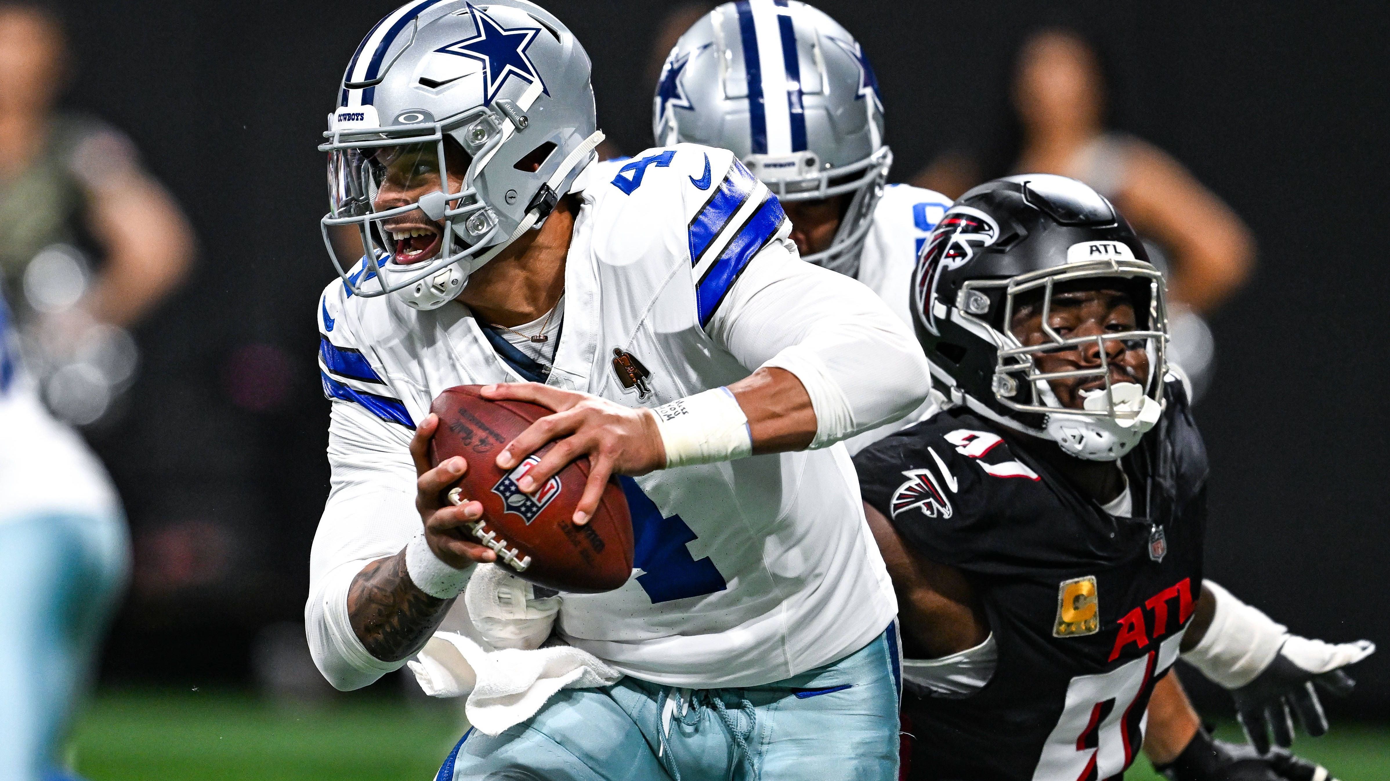 <strong>Dak Prescott (Dallas Cowboys)</strong><br>Prescott fliegt demnach Anfang der Woche nach New York, um sich dort erneut untersuchen zu lassen. Die Cowboys-Ärzte und -Trainer denken aber offenbar, dass die OP, die ihn für vier Monate außer Gefecht setzen würde, unausweichlich ist. Wenn der entsprechende Spezialist mit dieser Einschätzung übereinstimmt, soll die Operation bereits am kommenden Mittwoch stattfinden, heißt es weiter.