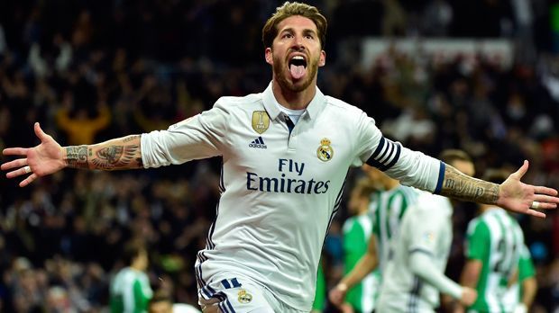 
                <strong>Platz 15: Sergio Ramos (Real Madrid)</strong><br>
                Platz 15: Sergio Ramos (Real Madrid): 22 Mio. Euro
              