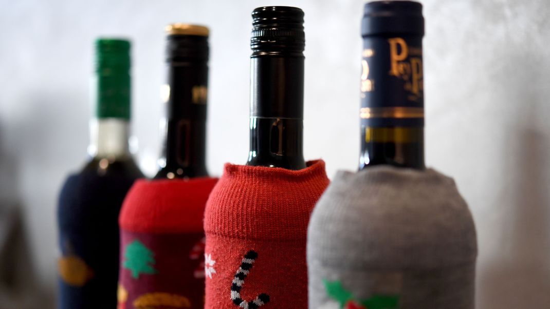 Ab Freitag (8. Dezember) müssen Winzer und Sekthersteller neben dem Alkoholgehalt auch eine komplette Liste der Nährwerte und Zusatzstoffe auf Flaschen angeben.