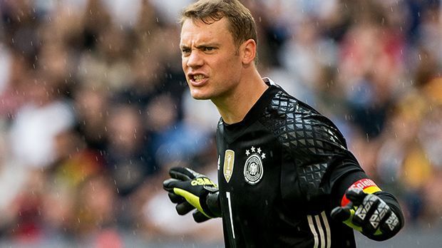 
                <strong>Manuel Neuer</strong><br>
                Manuel Neuer: Wurde nur einmal wirklich geprüft, in der 14 Minute mit einem kleinen Patzer als er einen Ball nach vorne abprallen ließ. Ansonsten der gewohnte Rückhalt. ran-Note: 2.
              