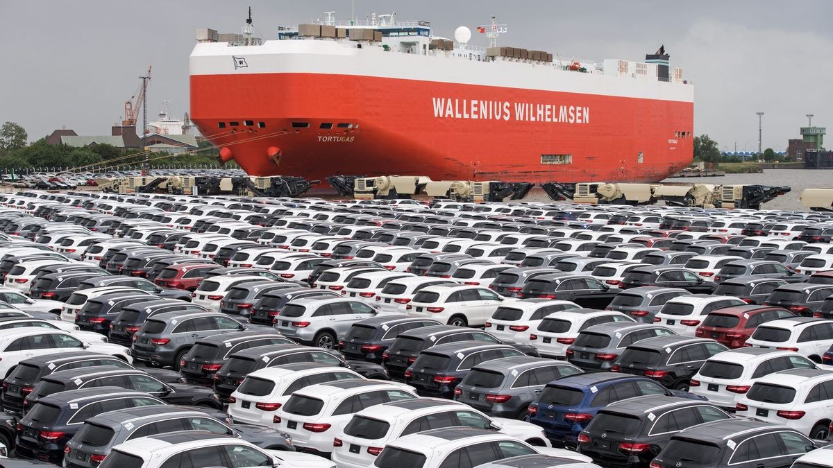 Autoterminal der BLG Logistics Group in Bremerhaven