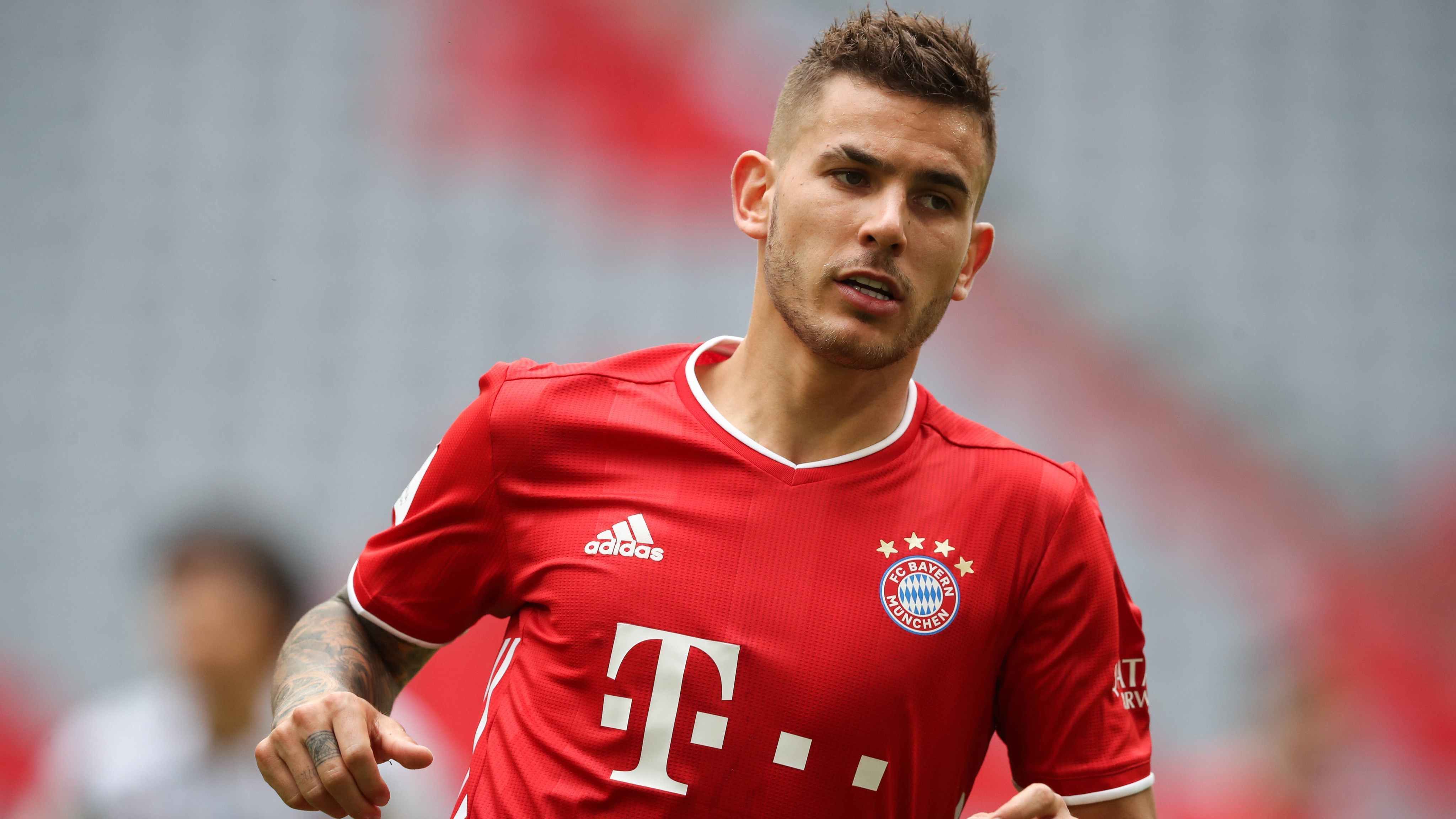 
                <strong>Platz 1 - Lucas Hernandez </strong><br>
                Kam im Sommer 2019 für 80 Millionen Euro von Atletico Madrid. 
              