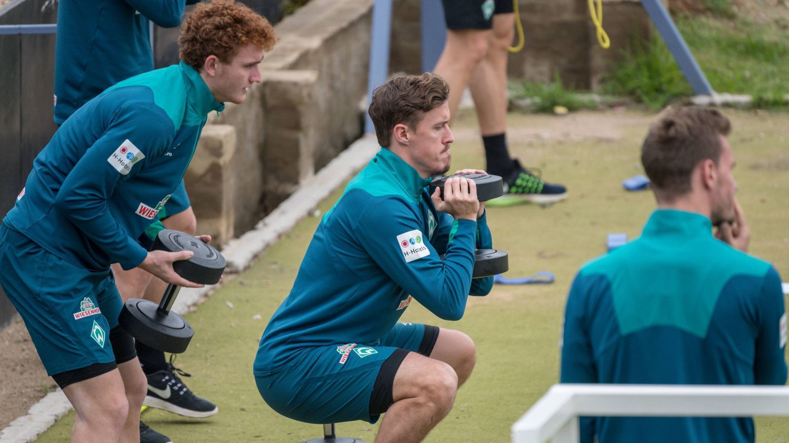 
                <strong>SV Werder Bremen (Johannesburg/Südafrika)</strong><br>
                Der SV Werder testet im Trainingslager gegen die Kaizer Chiefs und den südafrikanischen Tabellenführer Bidvest Wits.
              