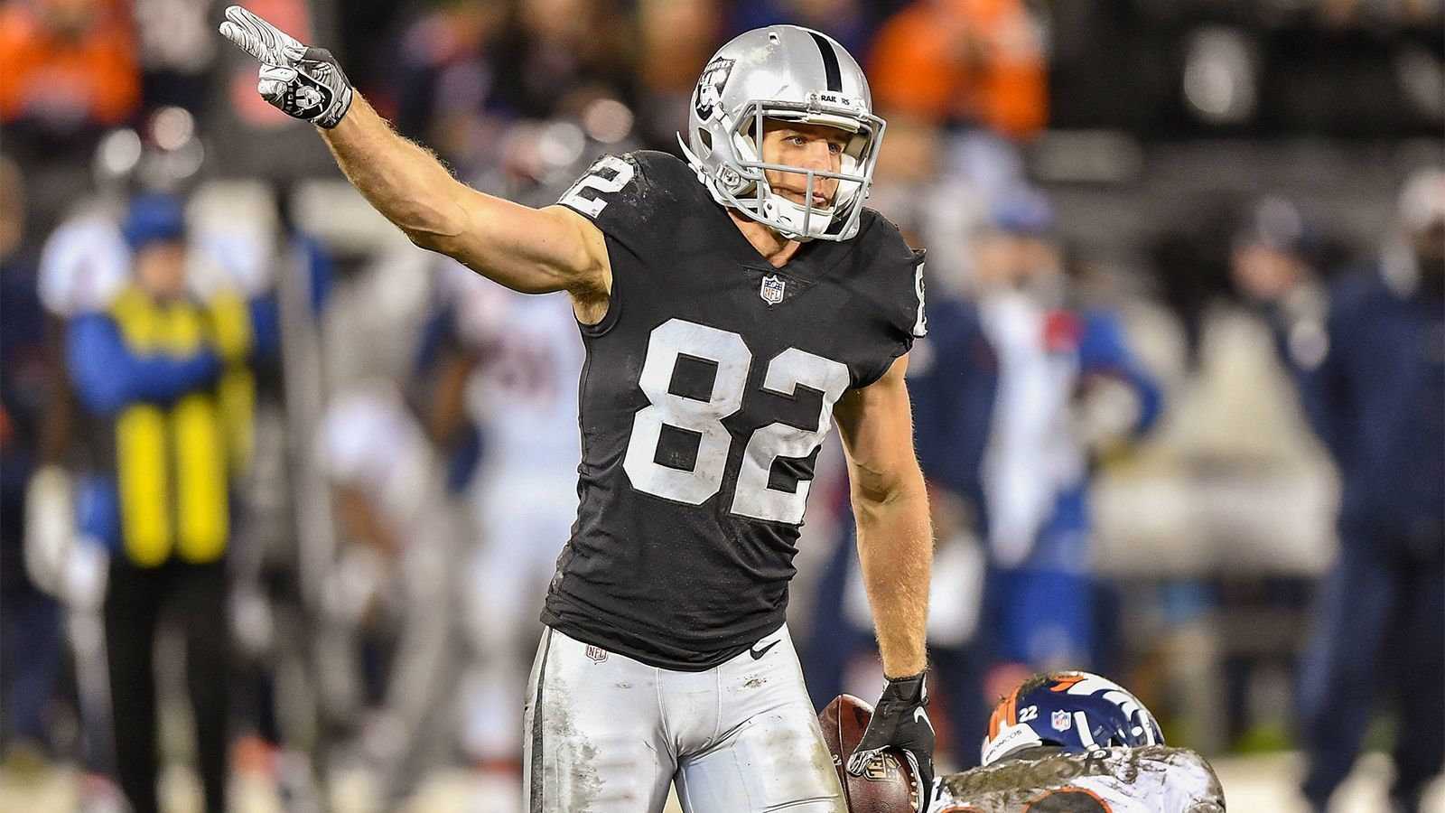 
                <strong>Jordy Nelson (Rücktritt mit 33 Jahren)</strong><br>
                Wide Receiver für die Green Bay Packers und Oakland Raiders11 Jahre in der NFL (151 Einsätze)Super Bowl XLV ChampionPro Bowl: 2014
              