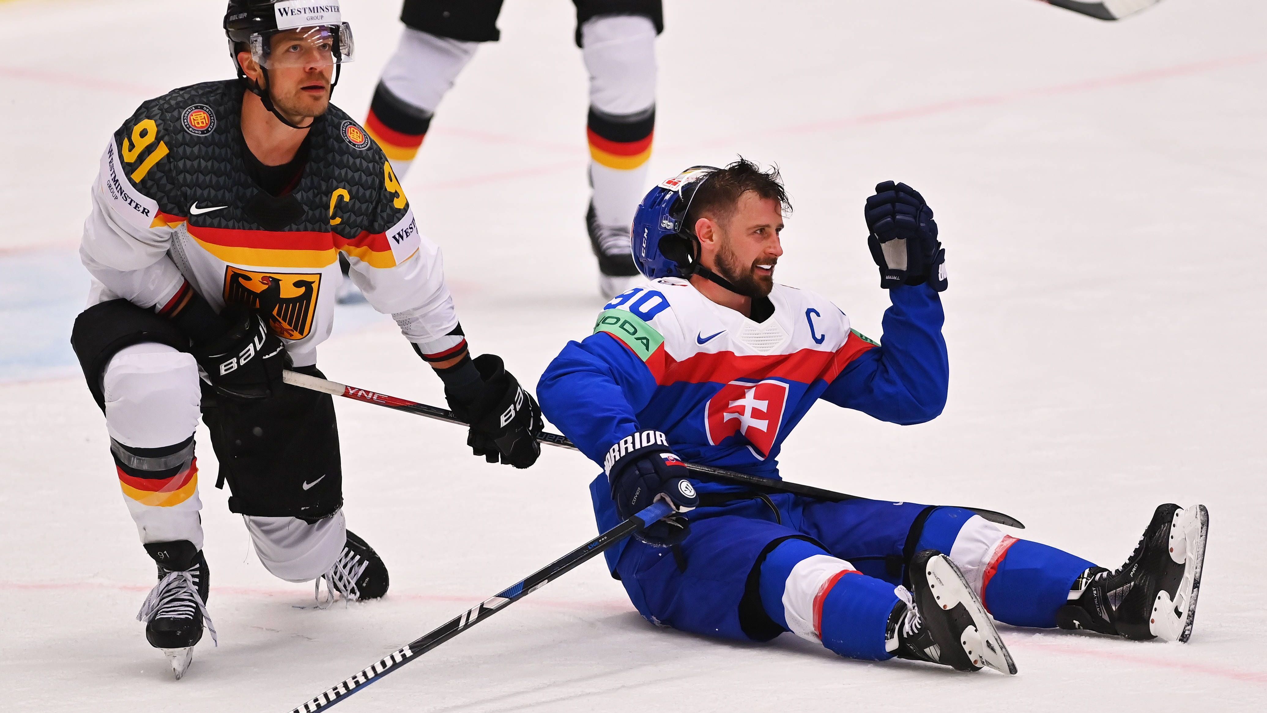 <strong>Slowakei: Tomas Tatar (Seattle Kraken)</strong><br>Deutschlands Auftaktgegner Slowakei kann auf die Dienste von NHL-Routinier Tomas Tatar zählen. Der 33-Jährige, der über 800 NHL-Spiele bestritten hat, wird mit dem Team nach Ostrava reisen.