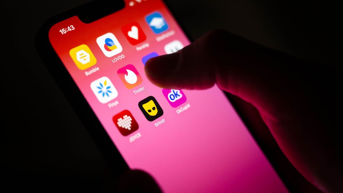 Ex-US-Offizier soll Geheimnisse auf Dating-App verraten haben.