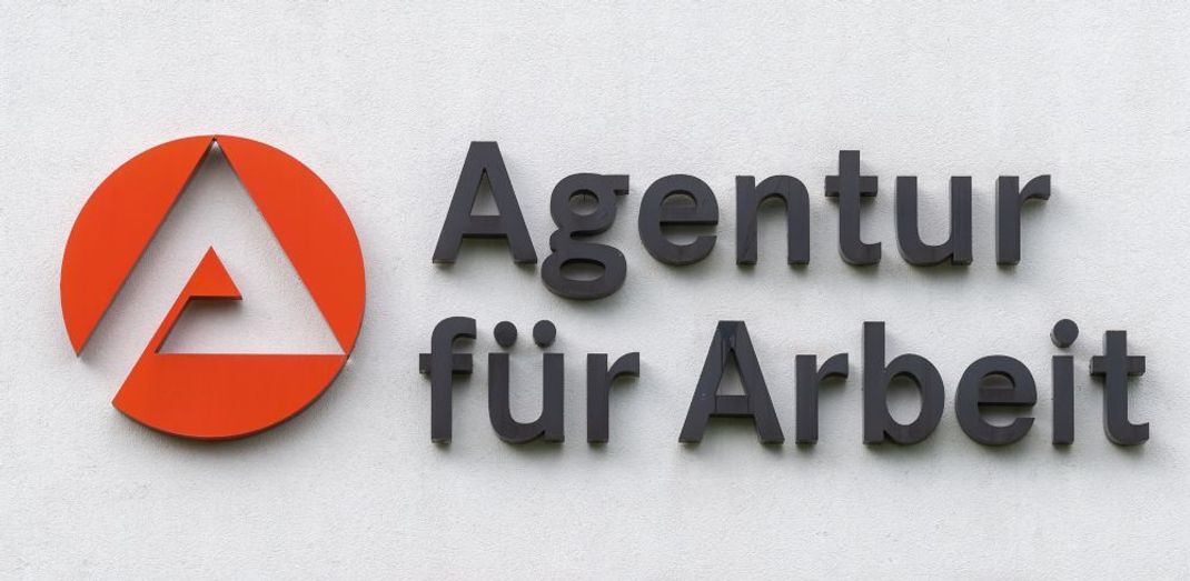 Article Image Media