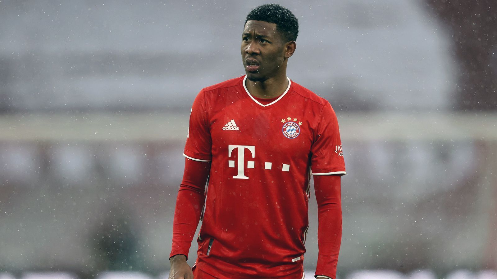 
                <strong>David Alaba</strong><br>
                Der Österreicher steht erstaunlich wenig im Blickpunkt. Macht seinen Job als Innenverteidiger souverän, schaltet sich ein paar Mal in die Offensive ein. ran-Note: 3
              