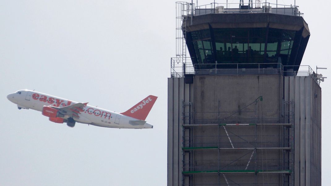 Der internationale Flughafen wurde zunächst evakuiert, jetzt soll der Betrieb wieder hochgefahren werden.