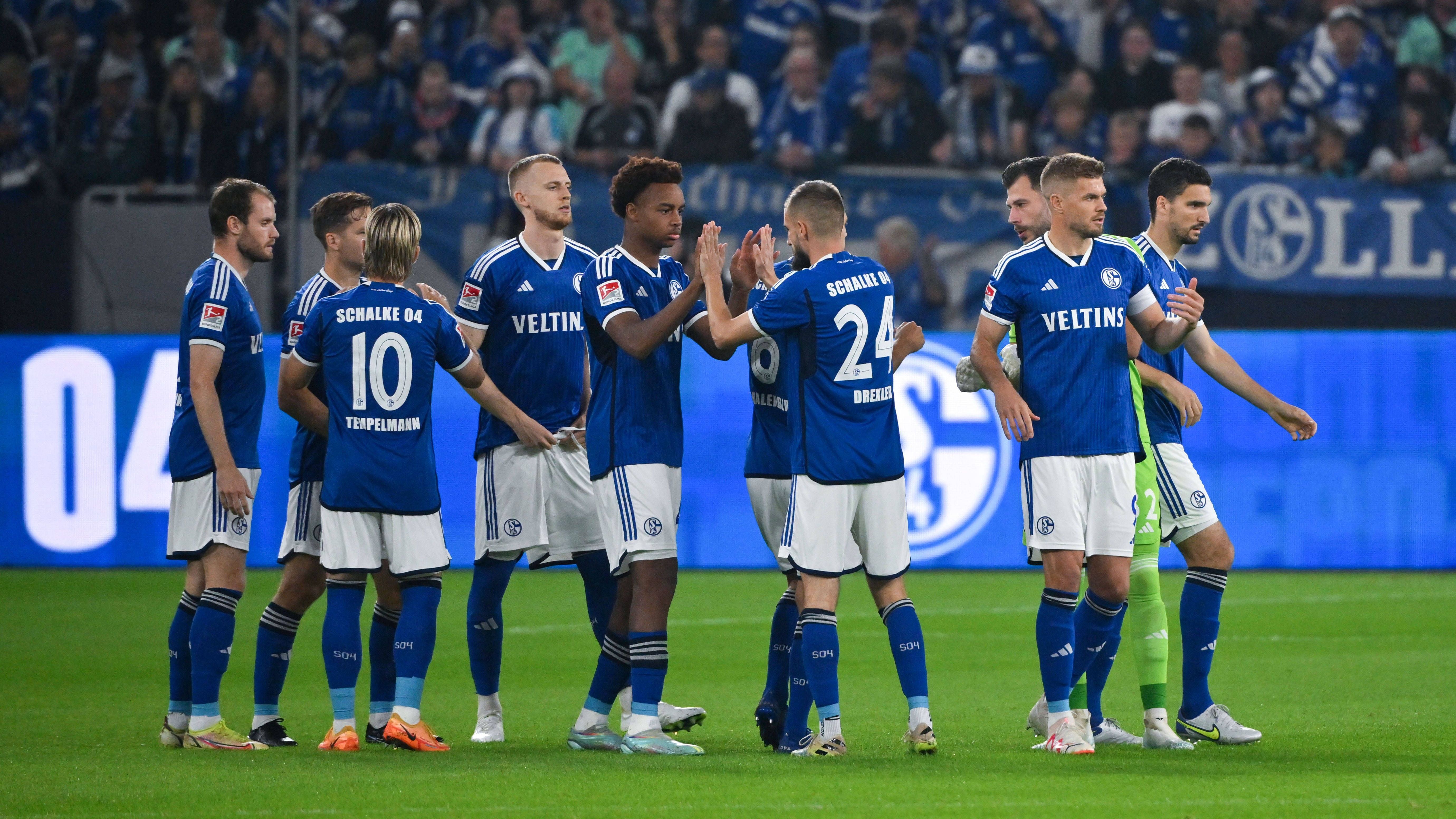 <strong>Platz 6: FC Schalke 04</strong><br>Beraterprovisionen: 61,21 Millionen Euro&nbsp;<br>geschätzter Transferumsatz: 264,89 Millionen Euro