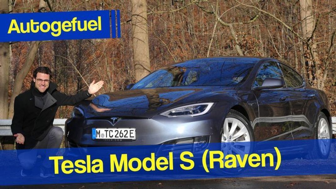 Tesla Model S Raven