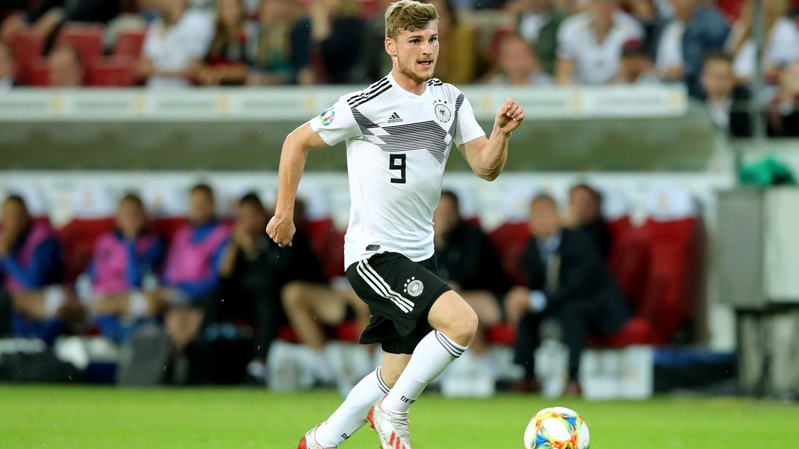 
                <strong>Timo Werner</strong><br>
                Besitzt keinen zweiten Vornamen.
              