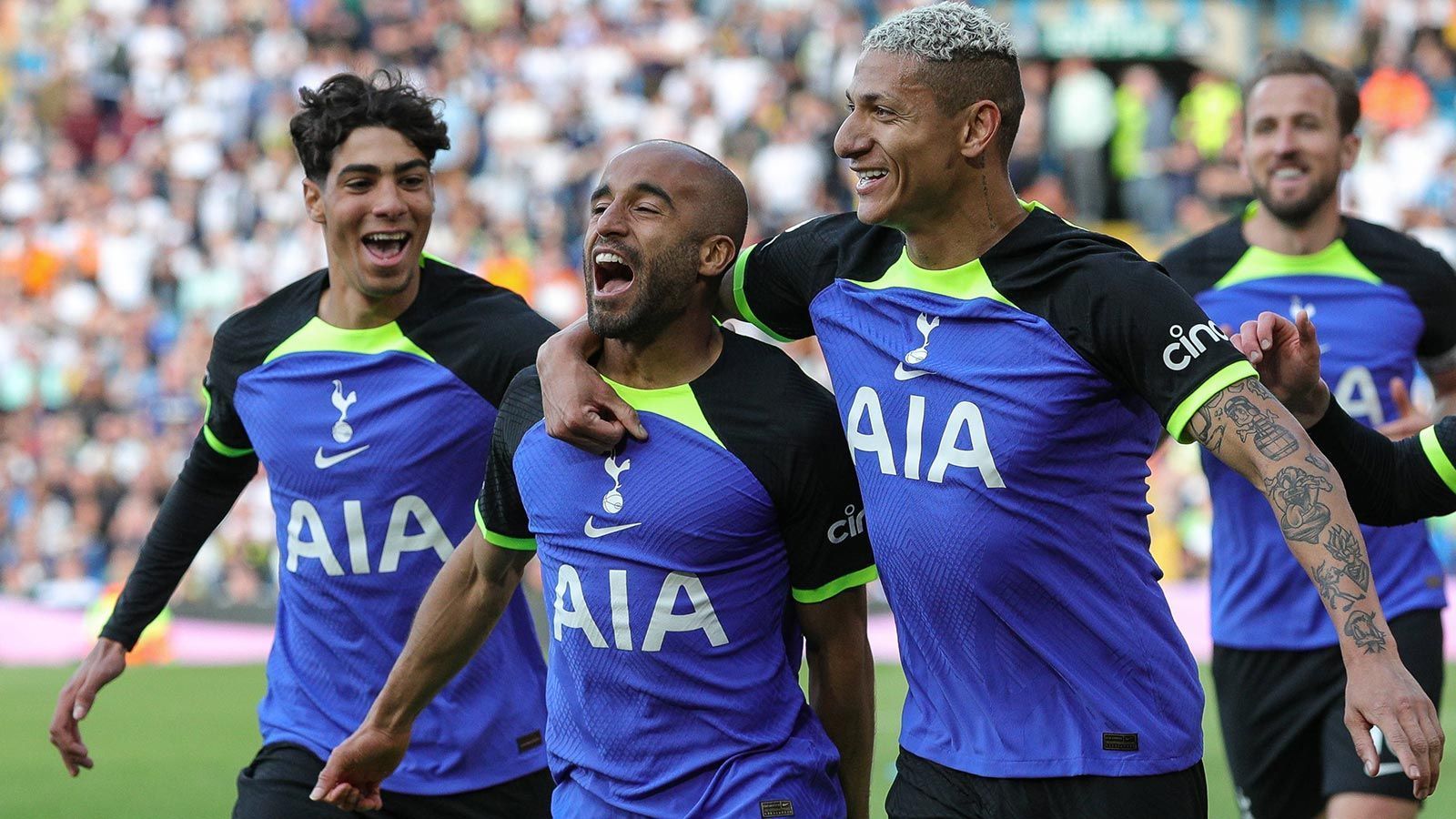 
                <strong>Platz 6: Tottenham Hotspur </strong><br>
                Der Ex-Klub von Pochettino ist bereits seit der Saison 2008/2009 titellos und sehnt sich nach einer Trophäe. 2008 gewannen die "Spurs" den League Cup – im Finale setzte man sich gegen Chelsea durch – seitdem gab es für die Mannschaft nichts mehr zu bejubeln. Der neue Coach Ange Postecoglou will das gerne ändern.
              