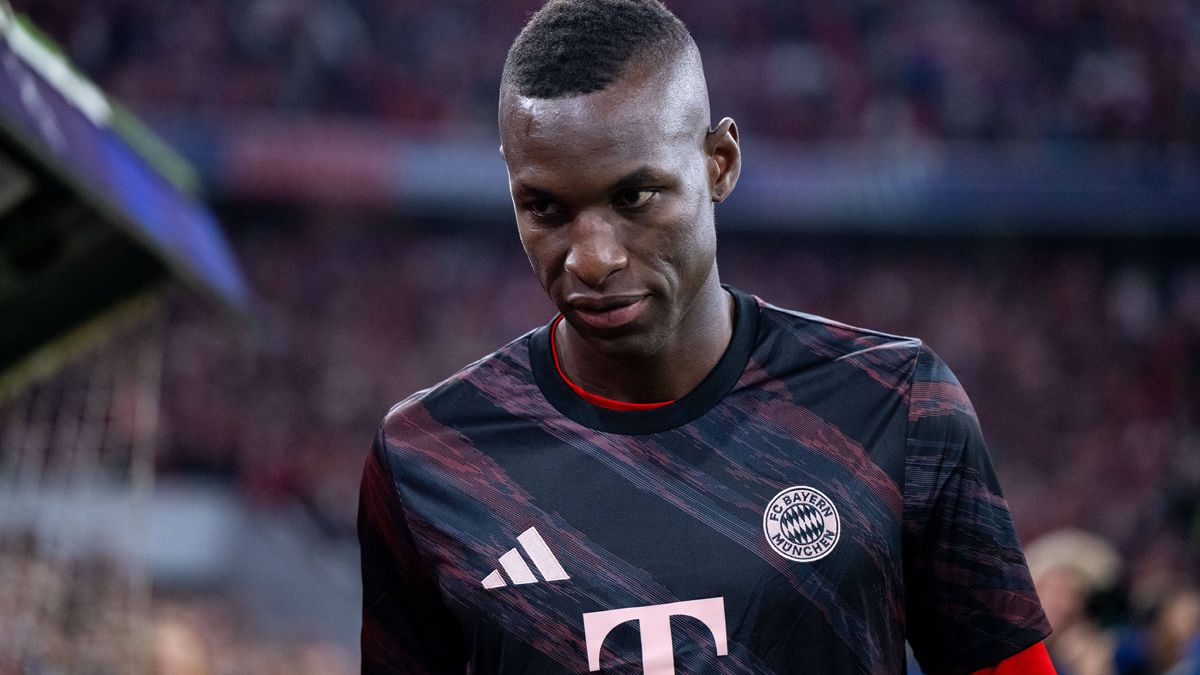 Nicolas Jackson (FC Bayern Muenchen, 11), GER, FC Bayern Muenchen vs FC Chelsea FC, Fussball, UEFA Champions League, Ligaphase, 1. Spieltag, Saison 2025 2026, 17.09.2025 GER, FC Bayern Muenchen vs ...